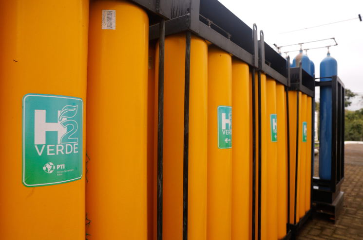 巴西的綠鋼發展機遇：再生能源優勢與地緣貿易挑戰的雙重賽局