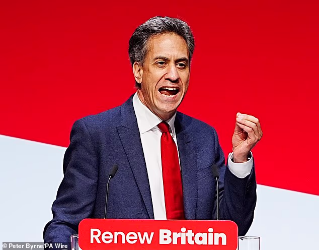 英國 Redcar 旗艦綠能項目採用中國鋼材引發爭議